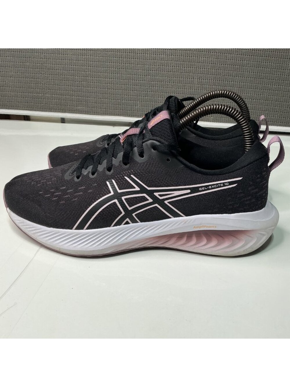 Asics Gel-Excite 10 Womens Running Shoes US 9.5 Black/Pink Lightweight Breathabl